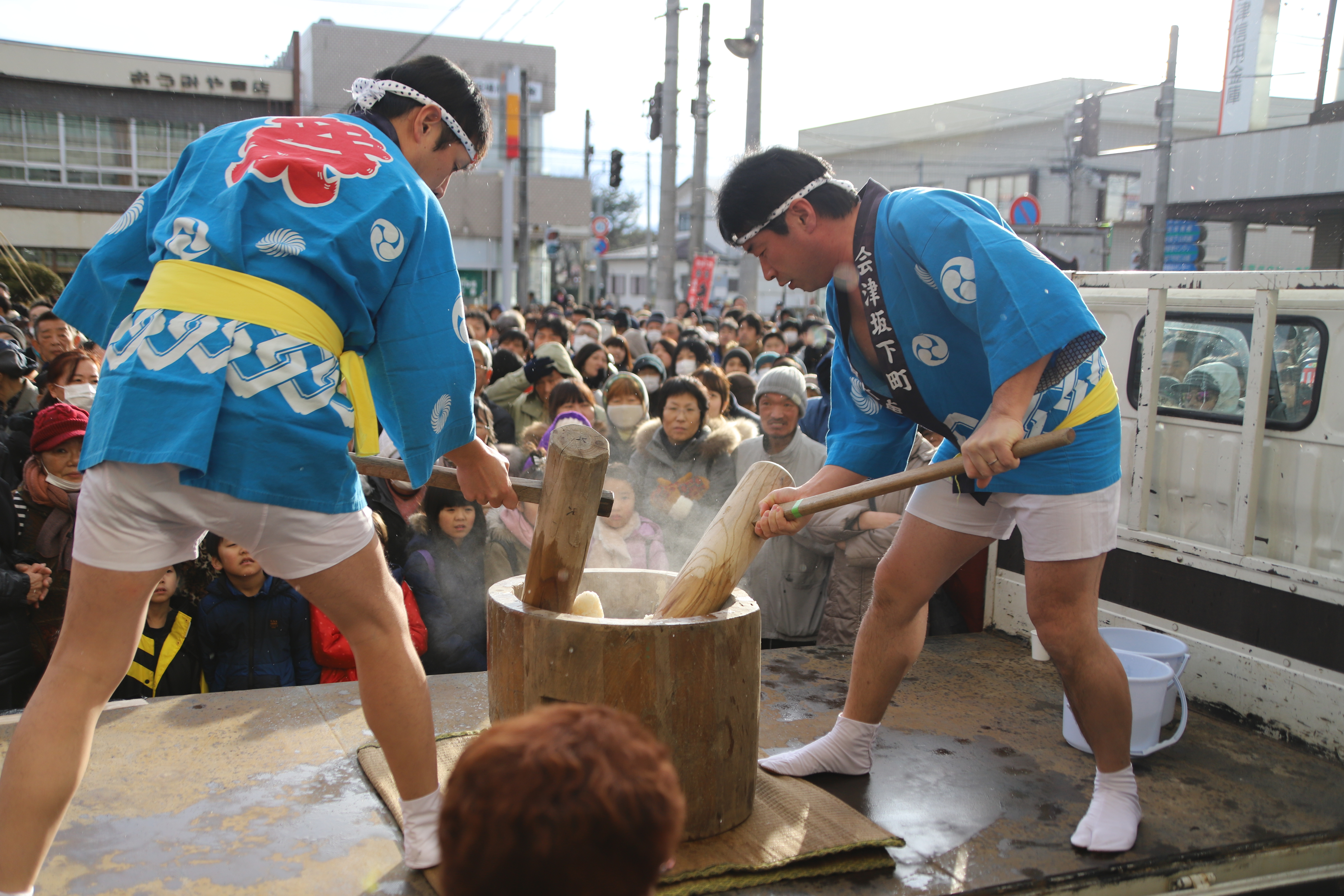 活動歴および当時の関連ビジュアル記録